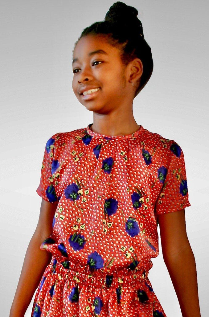 <transcy>Blusa de seda de manga corta Mia</transcy>