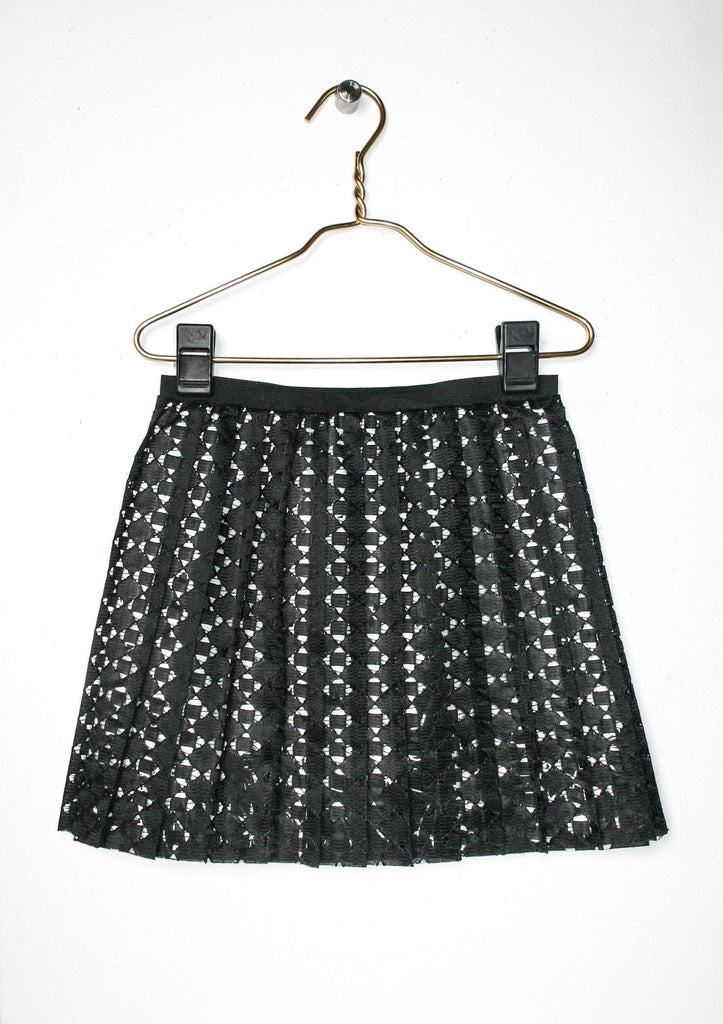 <transcy>Falda plisada de encaje</transcy>