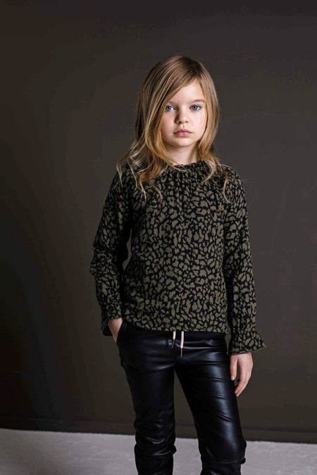 <transcy>Blusa Tipi Reciclada PL</transcy>